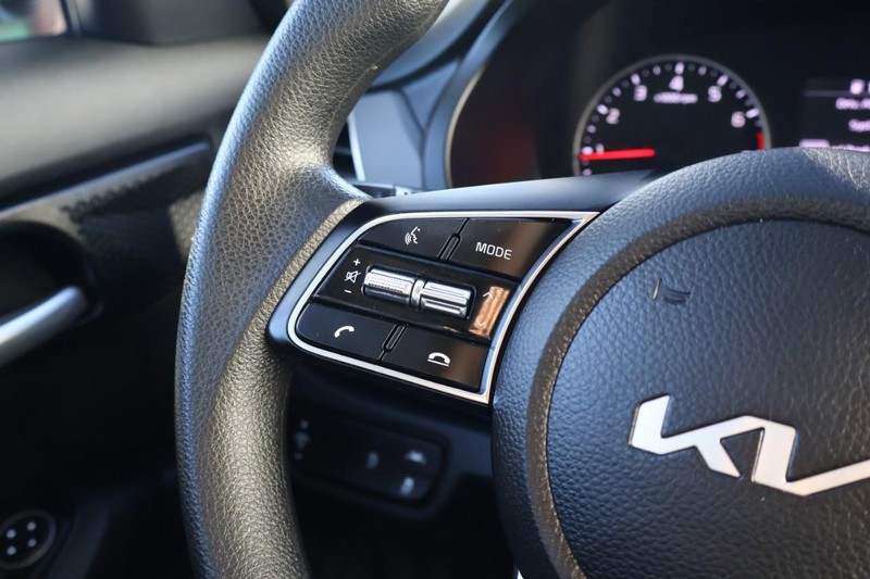 Kia Seltos Vehicle Full-screen Gallery Image 26