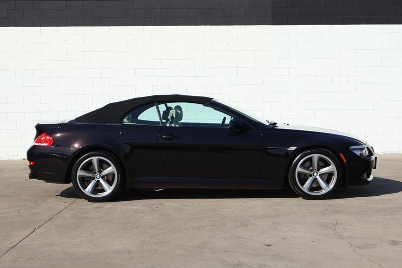 BMW 6 Series Vehicle Full-screen Gallery Image 05