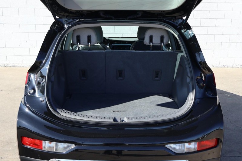 Chevrolet Bolt EV Vehicle Full-screen Gallery Image 09
