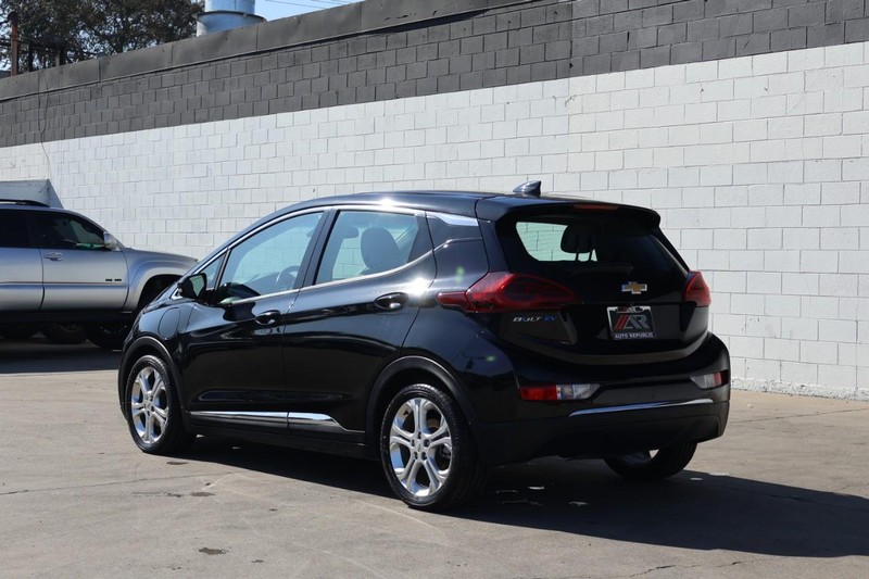 Chevrolet Bolt EV Vehicle Full-screen Gallery Image 10