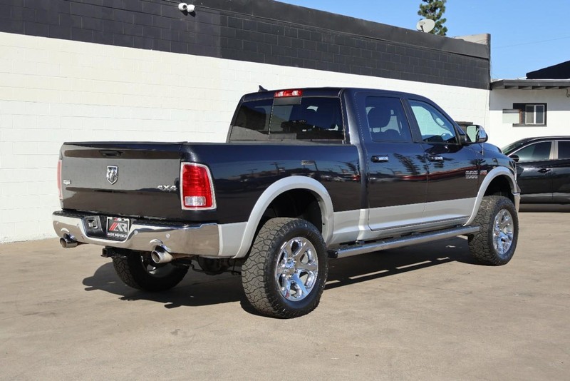 Ram 1500 Vehicle Full-screen Gallery Image 05