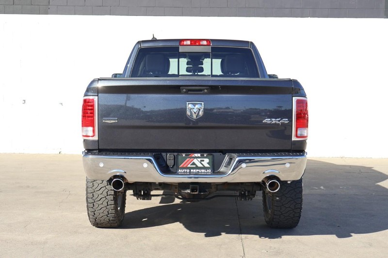 Ram 1500 Vehicle Full-screen Gallery Image 06