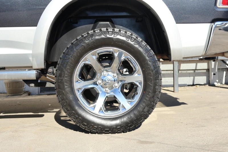 Ram 1500 Vehicle Full-screen Gallery Image 16