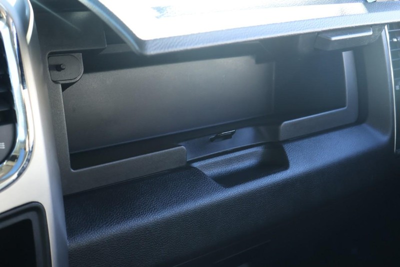 Ram 1500 Vehicle Full-screen Gallery Image 27