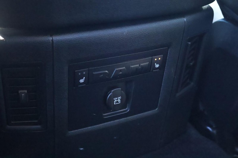 Ram 1500 Vehicle Full-screen Gallery Image 31