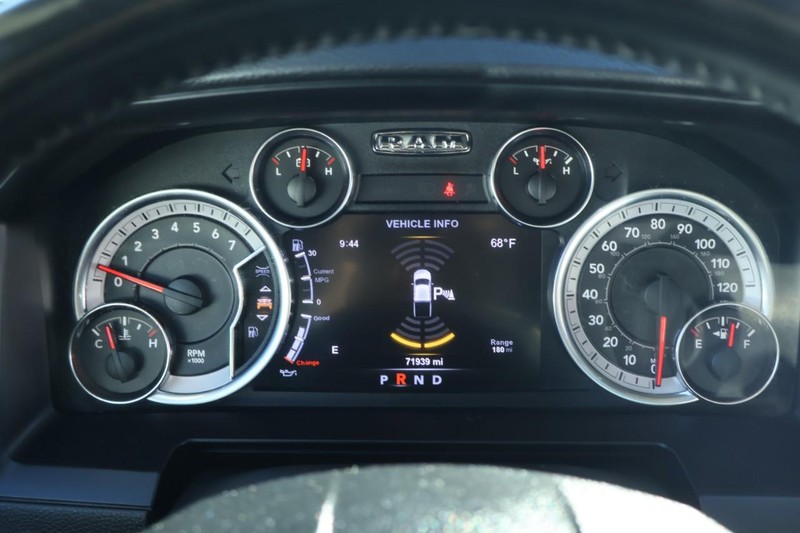 Ram 1500 Vehicle Full-screen Gallery Image 33