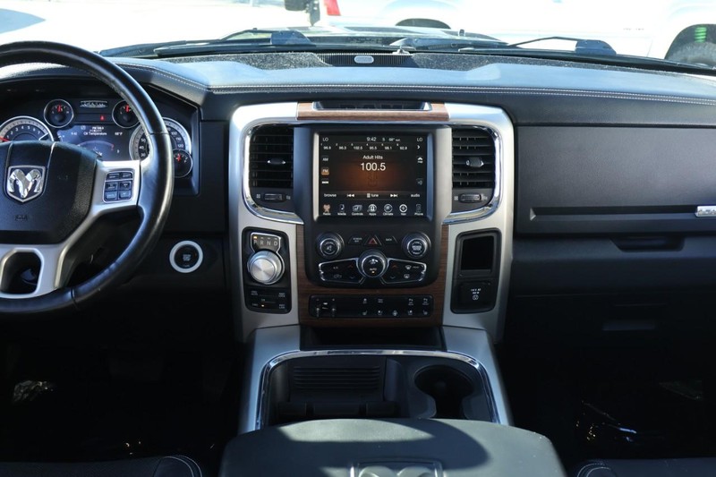 Ram 1500 Vehicle Full-screen Gallery Image 39