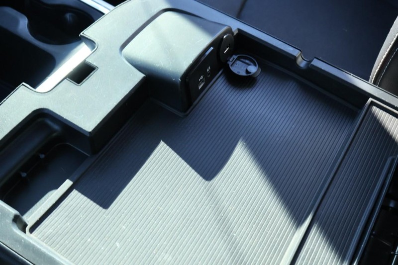 Ram 1500 Vehicle Full-screen Gallery Image 44