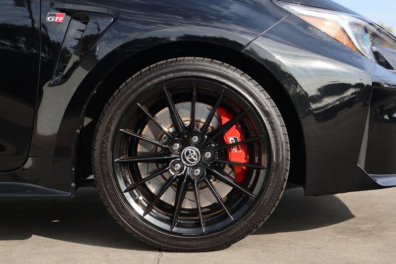 Toyota GR Corolla Vehicle Full-screen Gallery Image 16