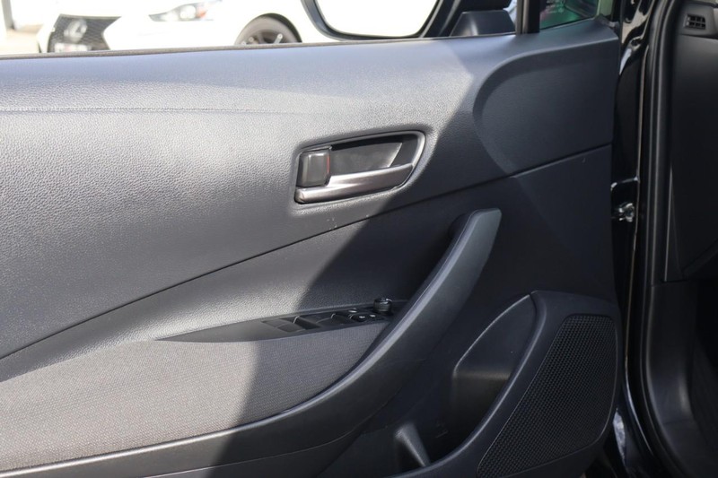 Toyota GR Corolla Vehicle Full-screen Gallery Image 18