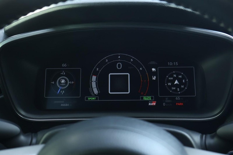 Toyota GR Corolla Vehicle Full-screen Gallery Image 27