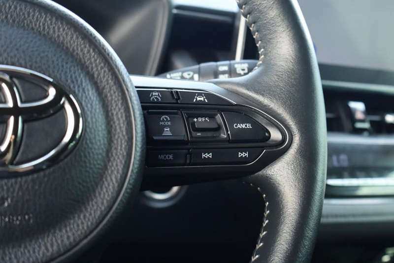 Toyota GR Corolla Vehicle Full-screen Gallery Image 30