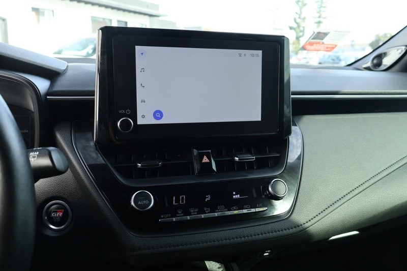 Toyota GR Corolla Vehicle Full-screen Gallery Image 33