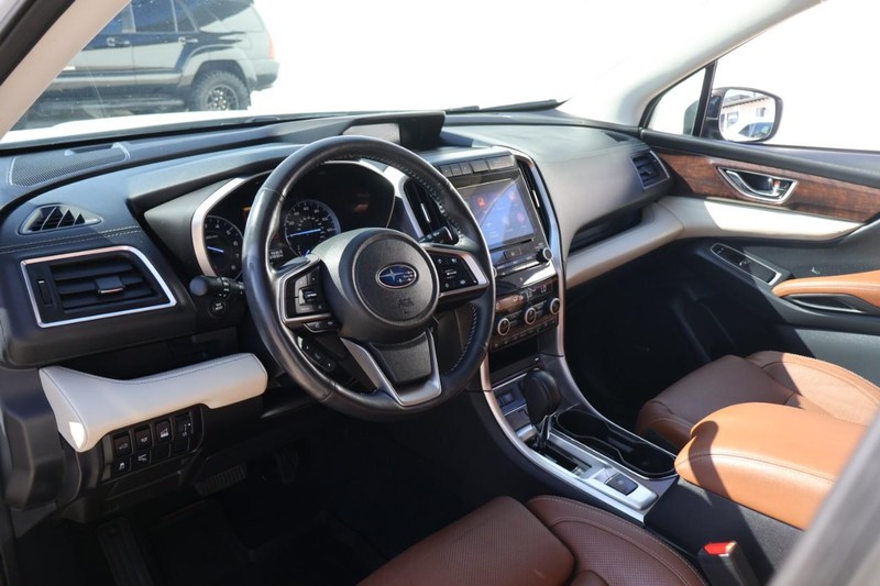 Subaru Ascent Vehicle Full-screen Gallery Image 18