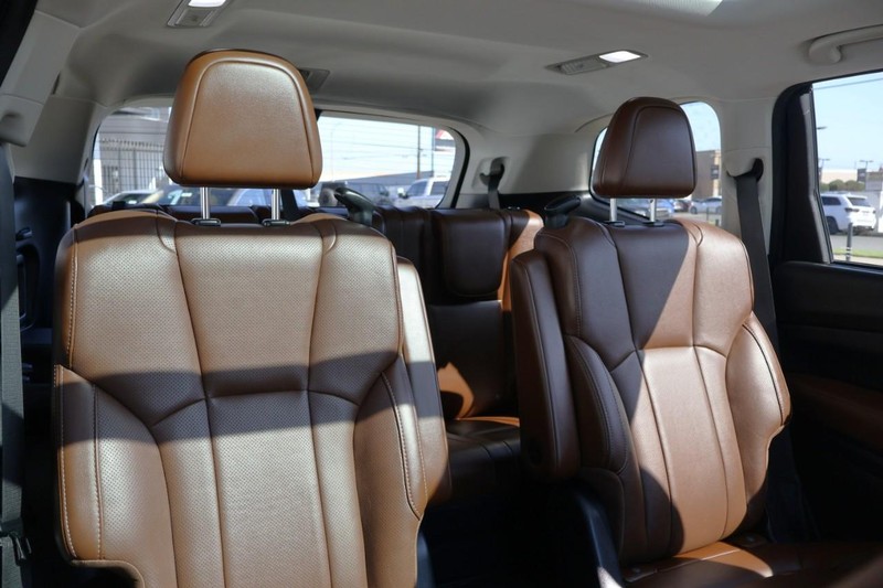 Subaru Ascent Vehicle Full-screen Gallery Image 26