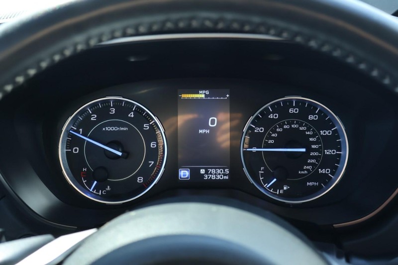 Subaru Ascent Vehicle Full-screen Gallery Image 30