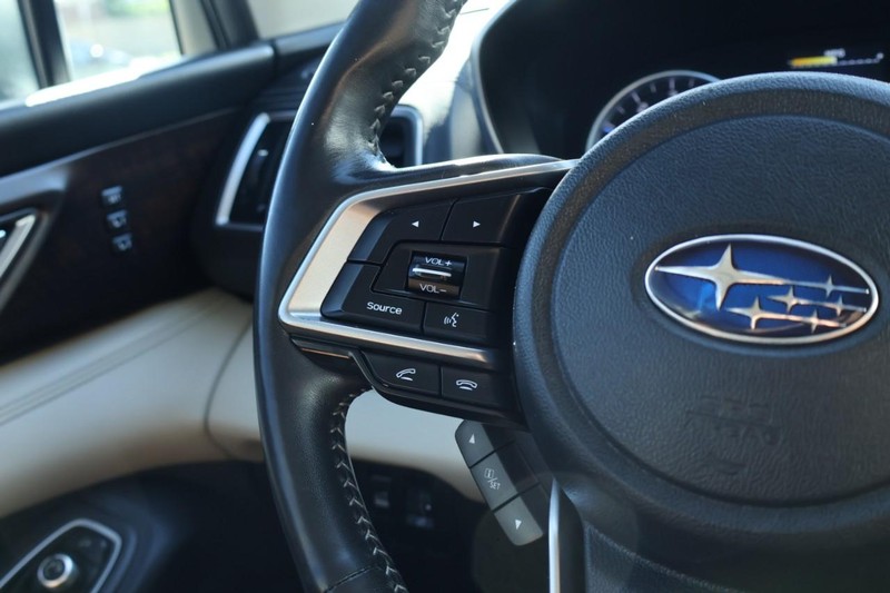 Subaru Ascent Vehicle Full-screen Gallery Image 32