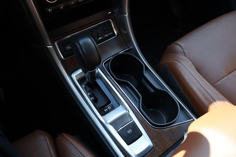 Subaru Ascent Vehicle Full-screen Gallery Image 38