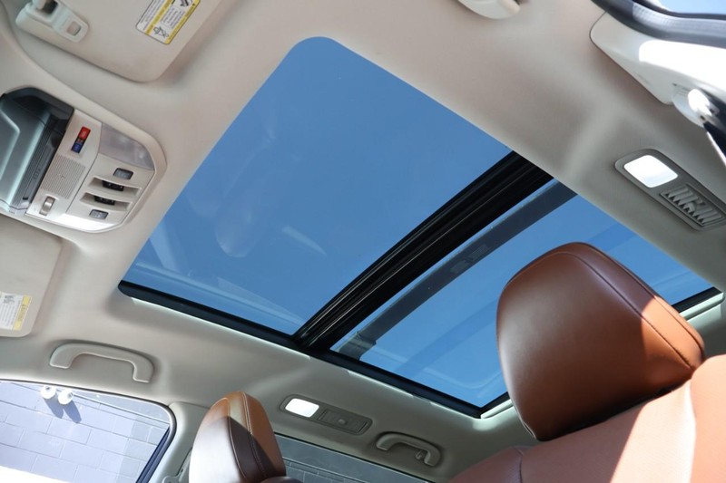 Subaru Ascent Vehicle Full-screen Gallery Image 41