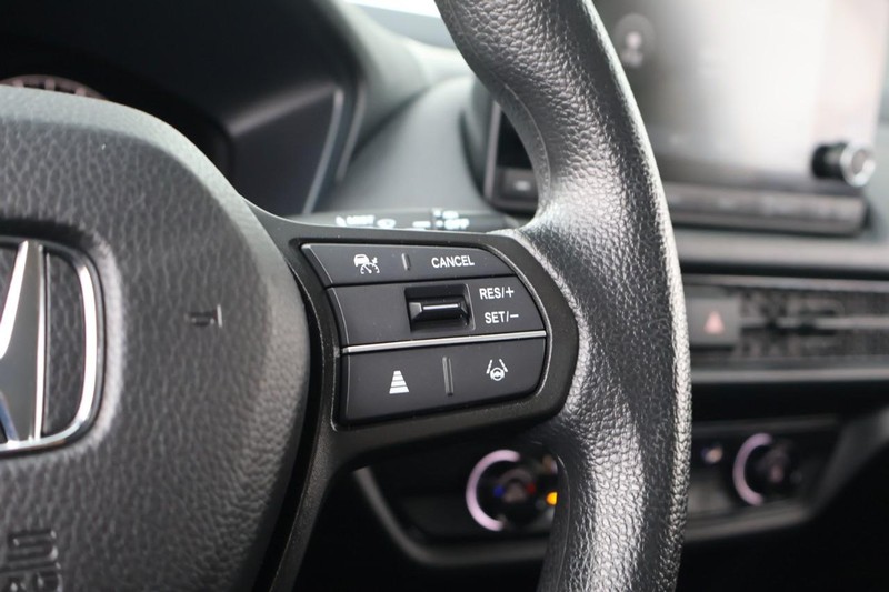 Honda HR-V Vehicle Full-screen Gallery Image 27