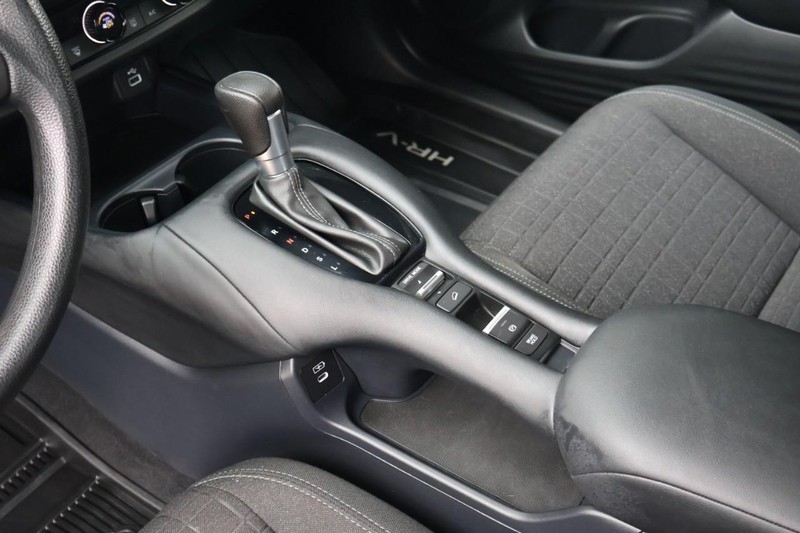 Honda HR-V Vehicle Full-screen Gallery Image 34