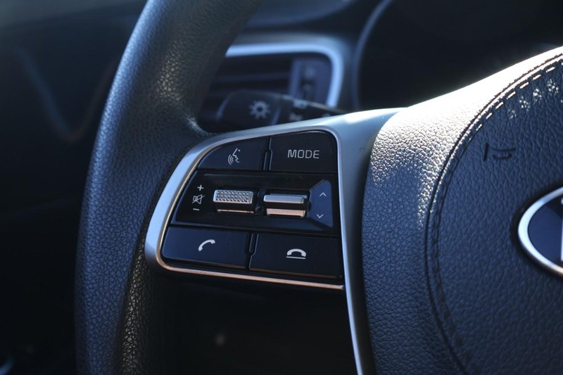 Kia Sorento Vehicle Full-screen Gallery Image 27