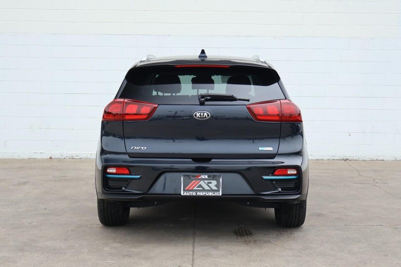 Kia Niro EV Vehicle Full-screen Gallery Image 06