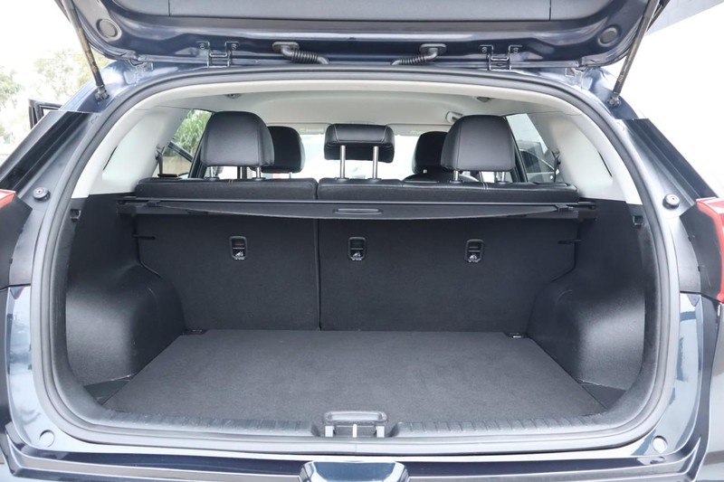 Kia Niro EV Vehicle Full-screen Gallery Image 09