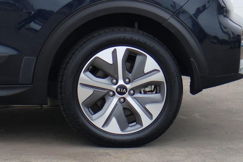 Kia Niro EV Vehicle Full-screen Gallery Image 14