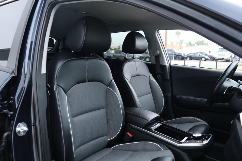 Kia Niro EV Vehicle Full-screen Gallery Image 22