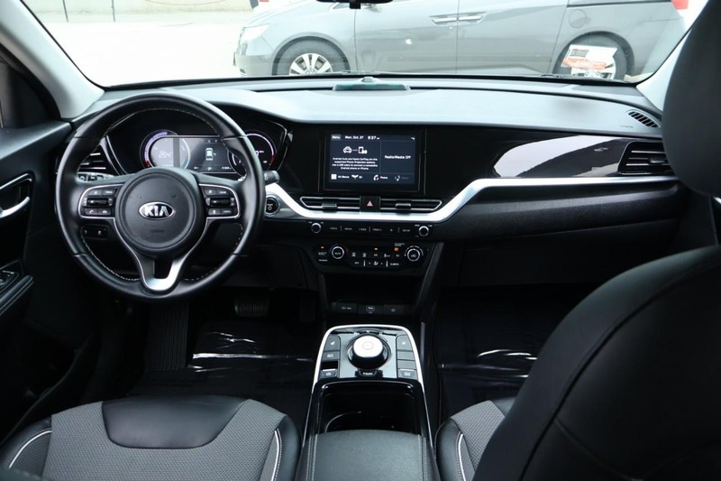 Kia Niro EV Vehicle Full-screen Gallery Image 24