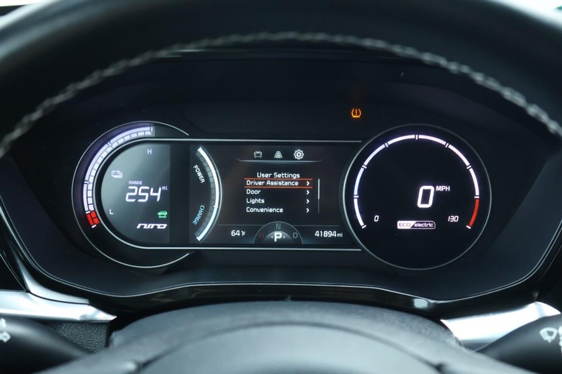 Kia Niro EV Vehicle Full-screen Gallery Image 25