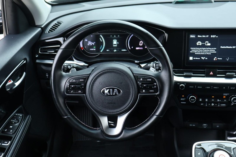 Kia Niro EV Vehicle Full-screen Gallery Image 26