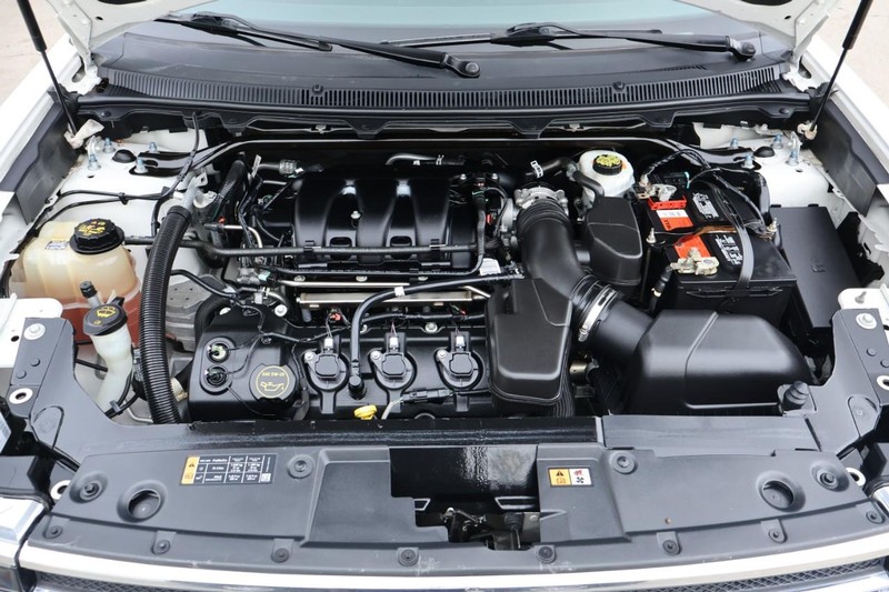 Ford Flex Vehicle Full-screen Gallery Image 13