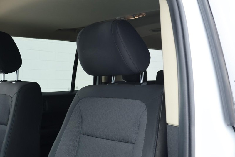 Ford Flex Vehicle Full-screen Gallery Image 20