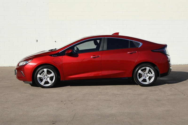 Chevrolet Volt Vehicle Full-screen Gallery Image 11
