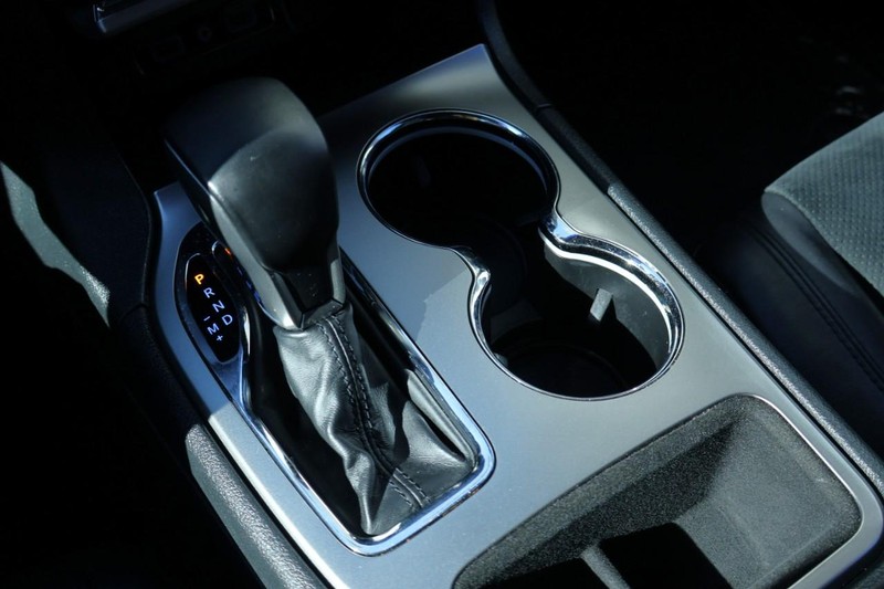 Jeep Grand Cherokee Vehicle Full-screen Gallery Image 38