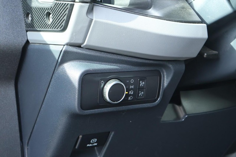 Ford Bronco Vehicle Full-screen Gallery Image 21