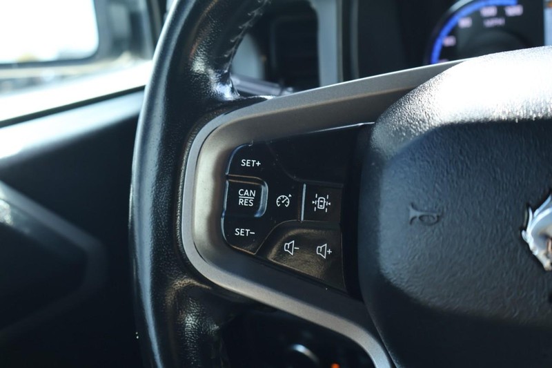 Ford Bronco Vehicle Full-screen Gallery Image 31