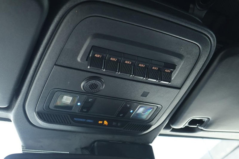 Ford Bronco Vehicle Full-screen Gallery Image 43