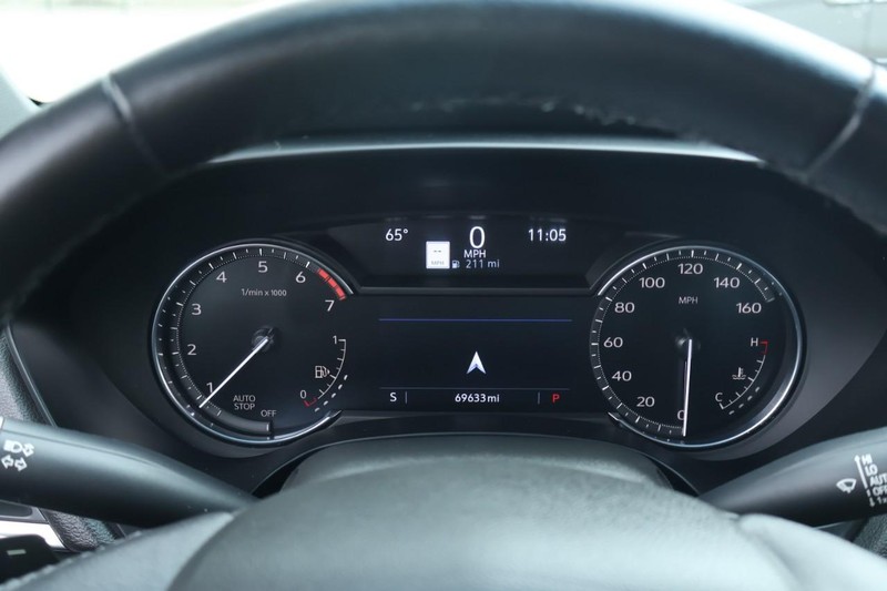 Cadillac CT4 Vehicle Full-screen Gallery Image 26