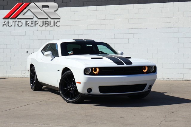 2016 Dodge Challenger R/T BLACKTOP PACKAGE W/NAVIGATION & CONVENIENCE at Auto Republic in Orange CA