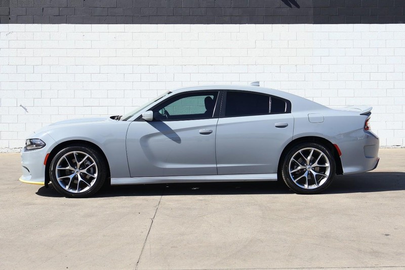 Dodge Charger Vehicle Full-screen Gallery Image 11