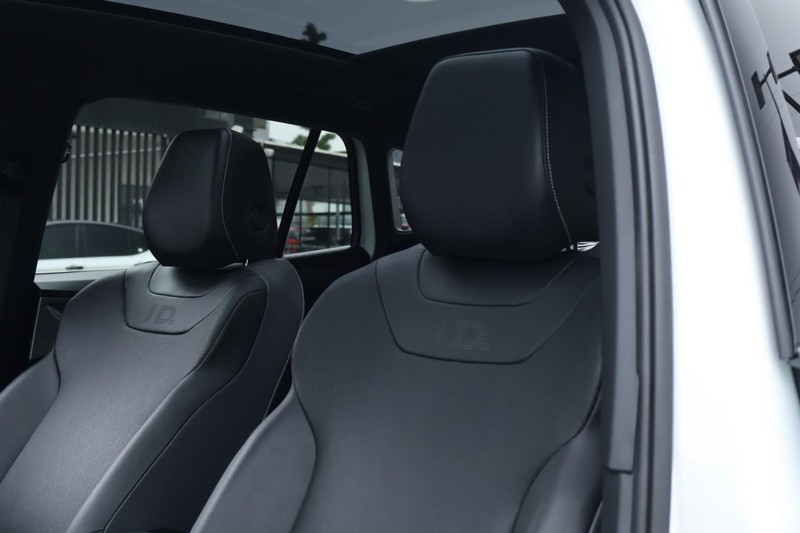 Volkswagen ID.4 Vehicle Full-screen Gallery Image 21