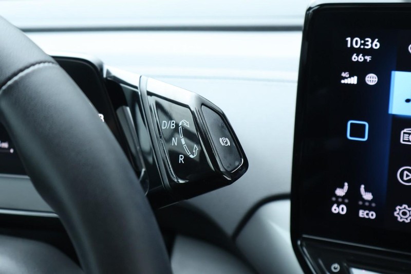 Volkswagen ID.4 Vehicle Full-screen Gallery Image 32