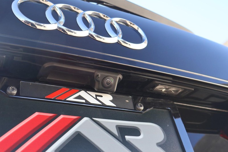 Audi A6 allroad Vehicle Full-screen Gallery Image 08