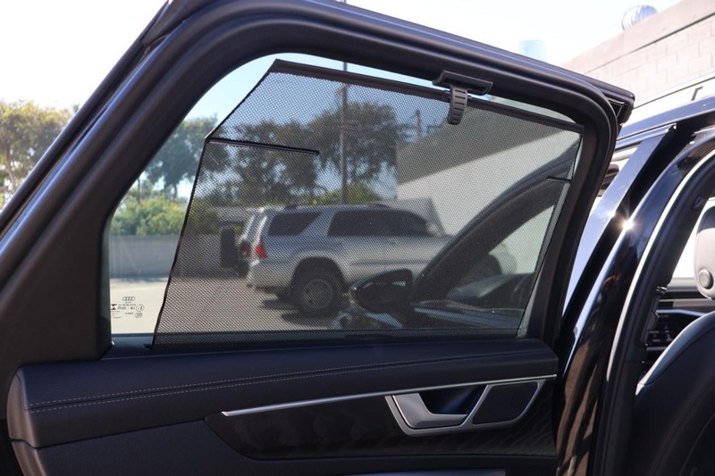 Audi A6 allroad Vehicle Full-screen Gallery Image 28