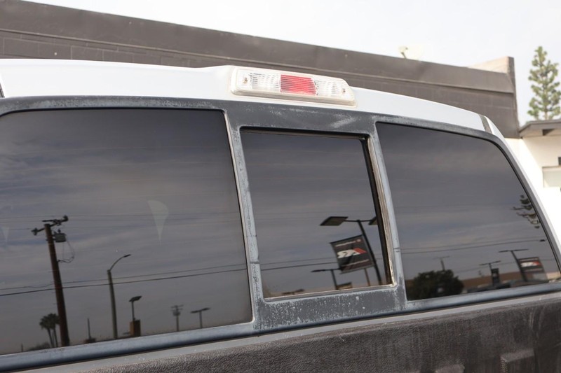 Ford F-150 Vehicle Full-screen Gallery Image 10