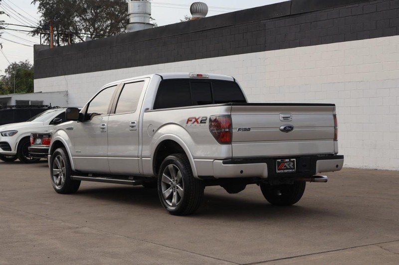 Ford F-150 Vehicle Full-screen Gallery Image 12