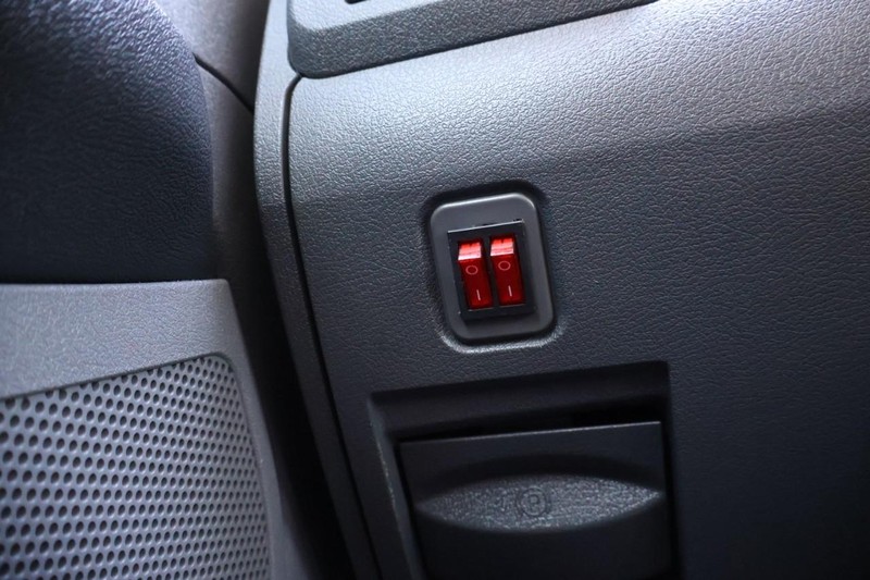 Dodge Ram 2500 Vehicle Full-screen Gallery Image 37